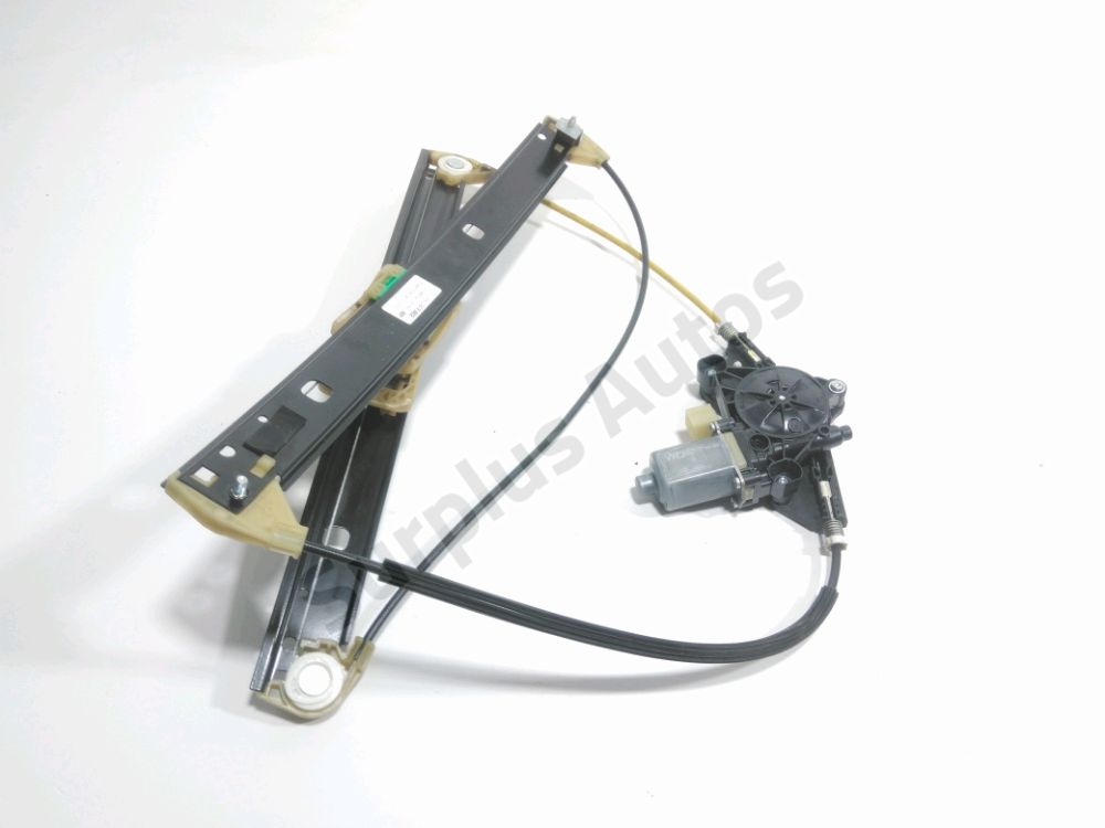 Lève-vitre électrique avant droit