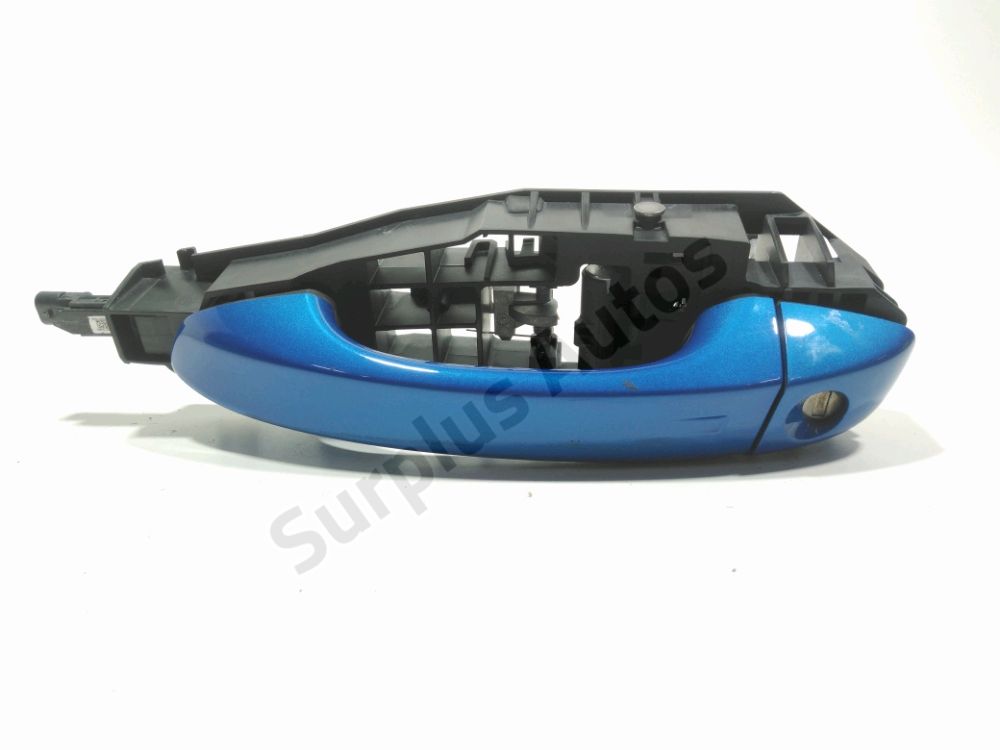 Poignée extérieure avant gauche