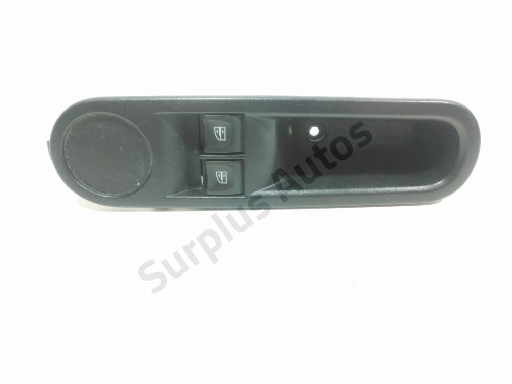 Commande lève-vitre avant gauche