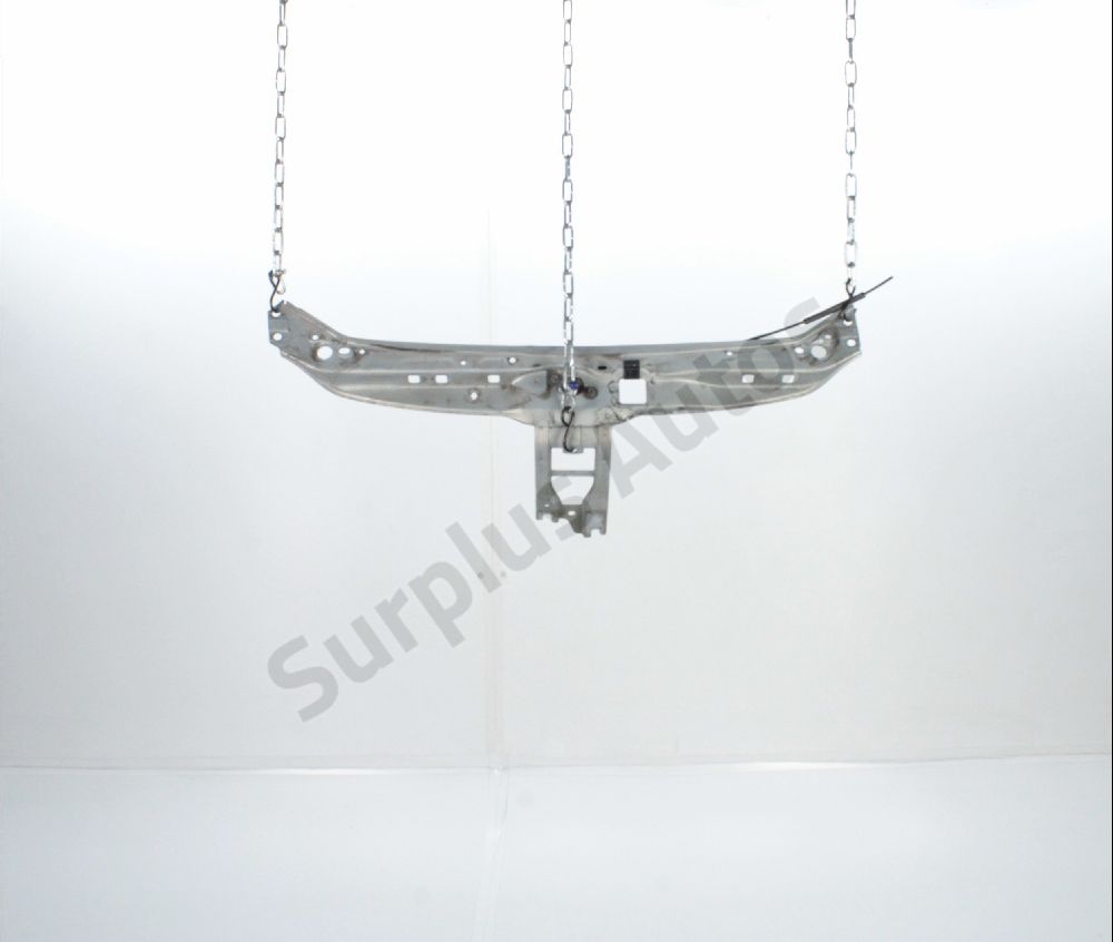 Traverse supérieure armature avant