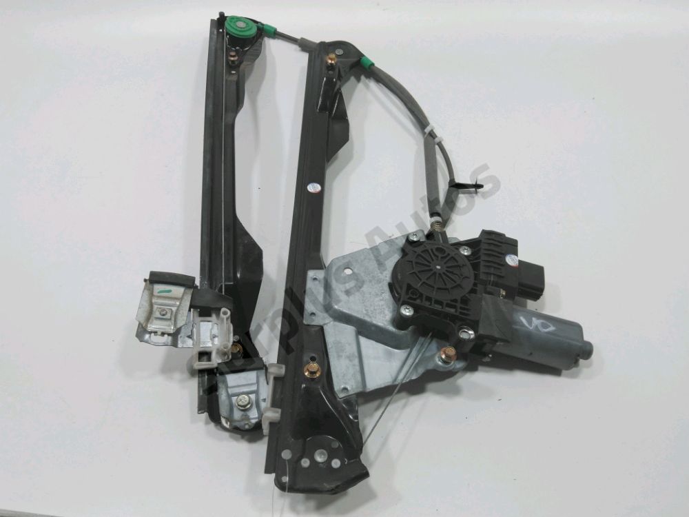 Leve-vitre electrique avant droit