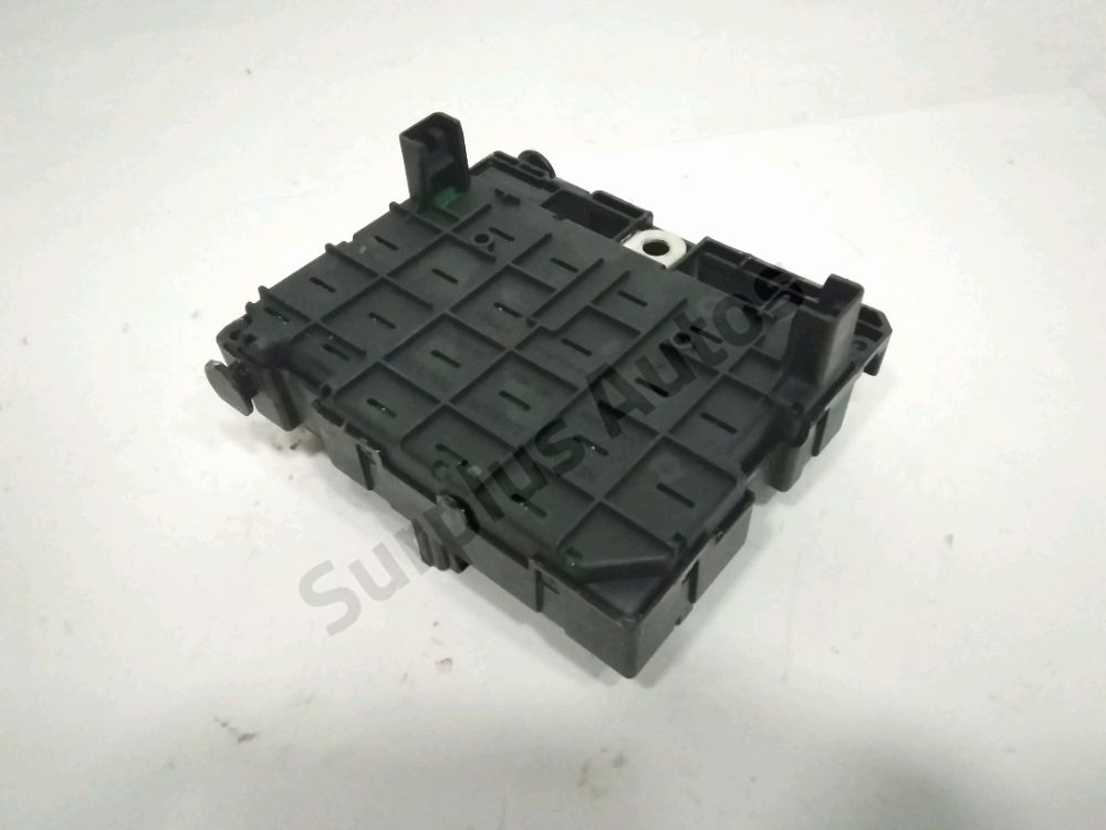 Boite à fusibles moteur