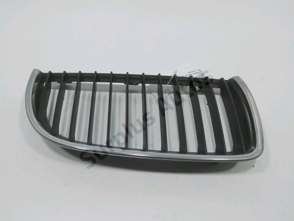 Grille de calandre droite