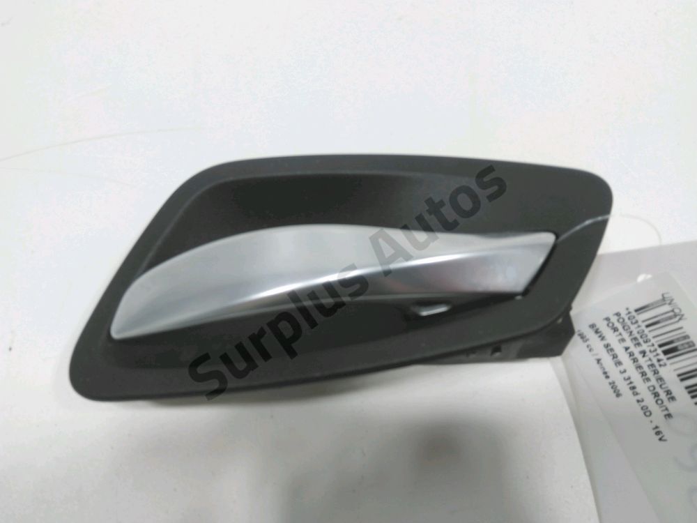 Poignée intérieure porte arrière droite