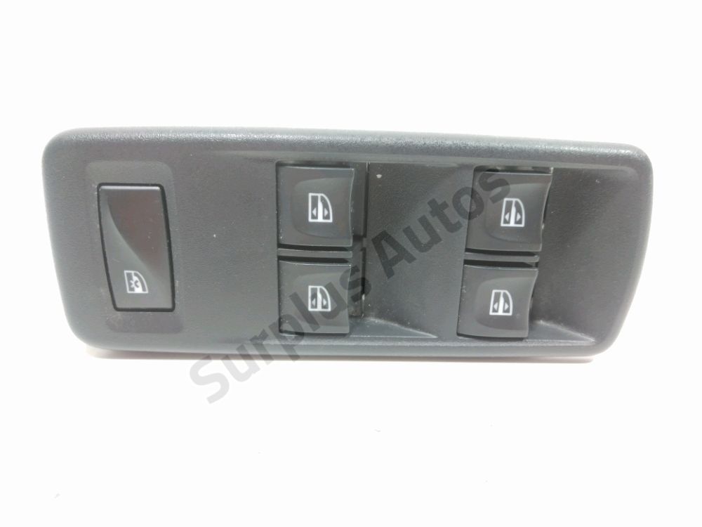 Commande lève-vitre avant gauche