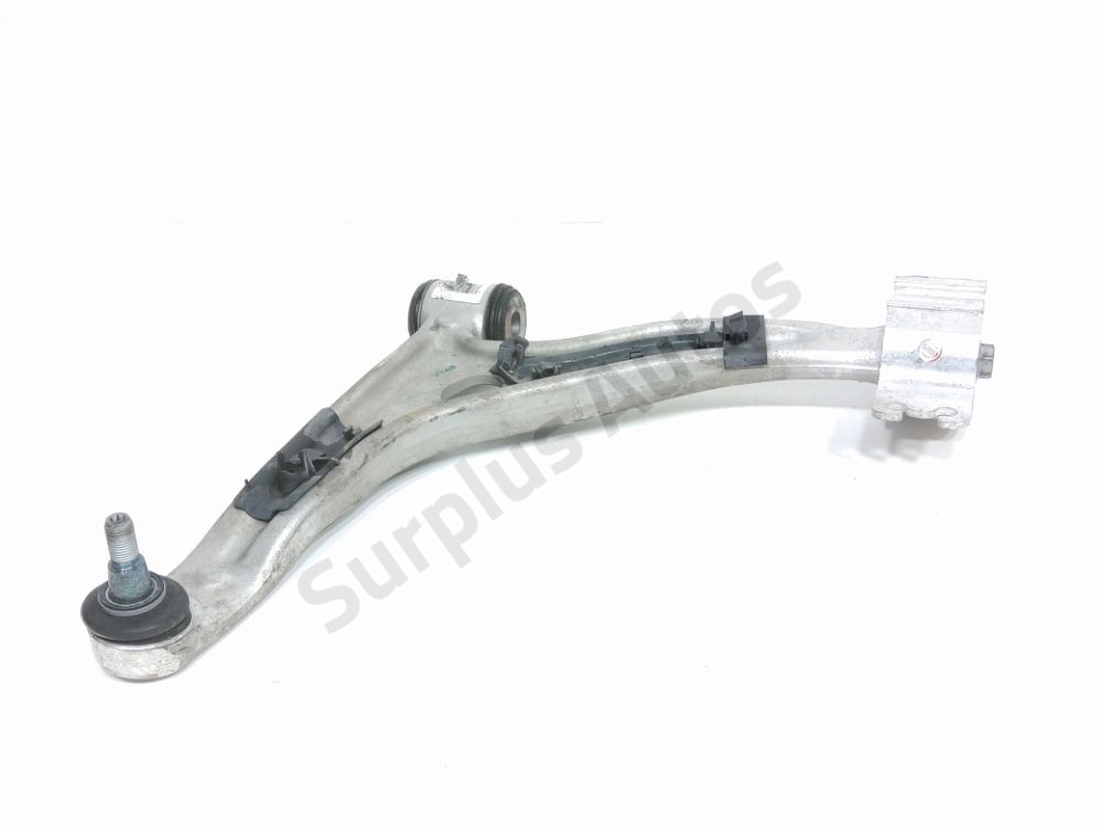 Triangle inférieur avant gauche