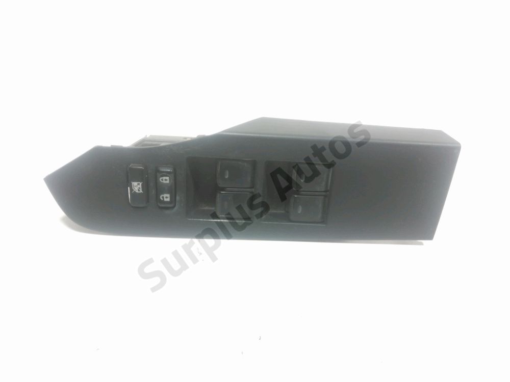 Commande lève-vitre avant gauche