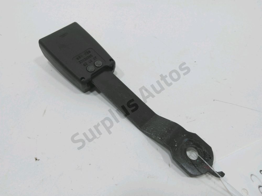 Ancrage ceinture avant droit