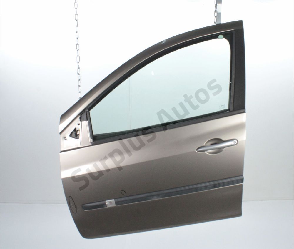 Porte avant gauche