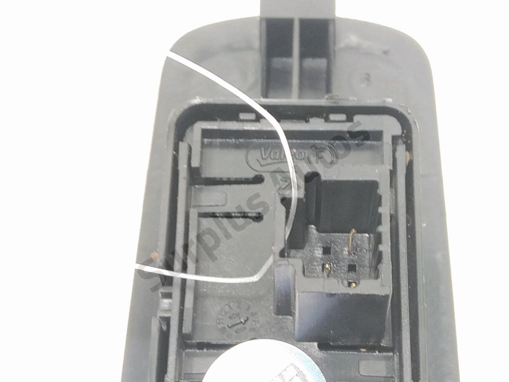 Commande lève-vitre arrière droit