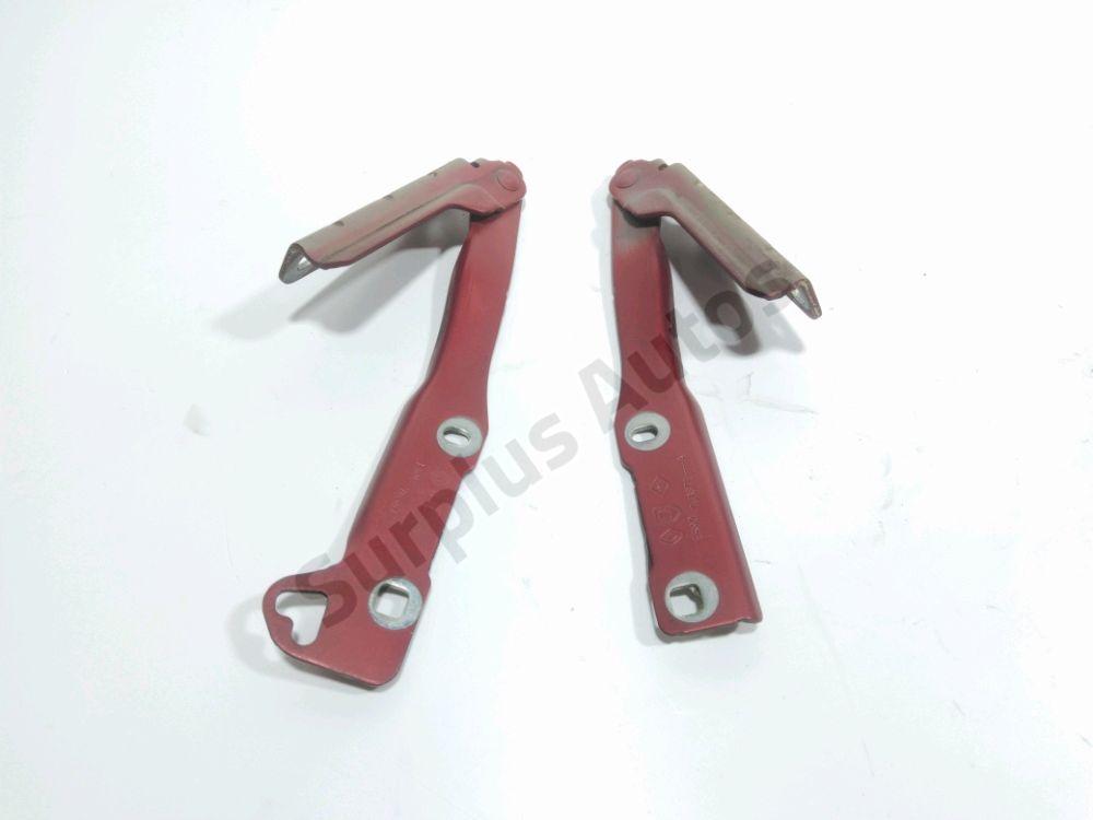 Jeu de charnières de capot