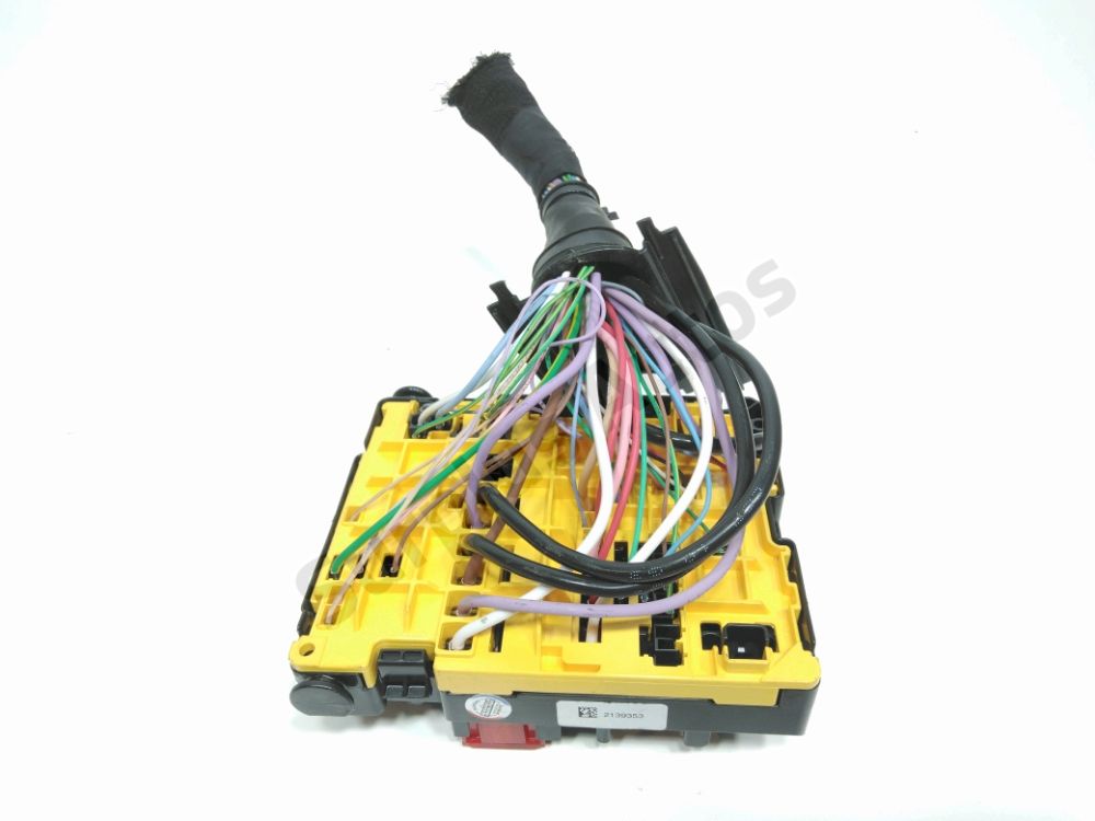 Boite à fusibles moteur