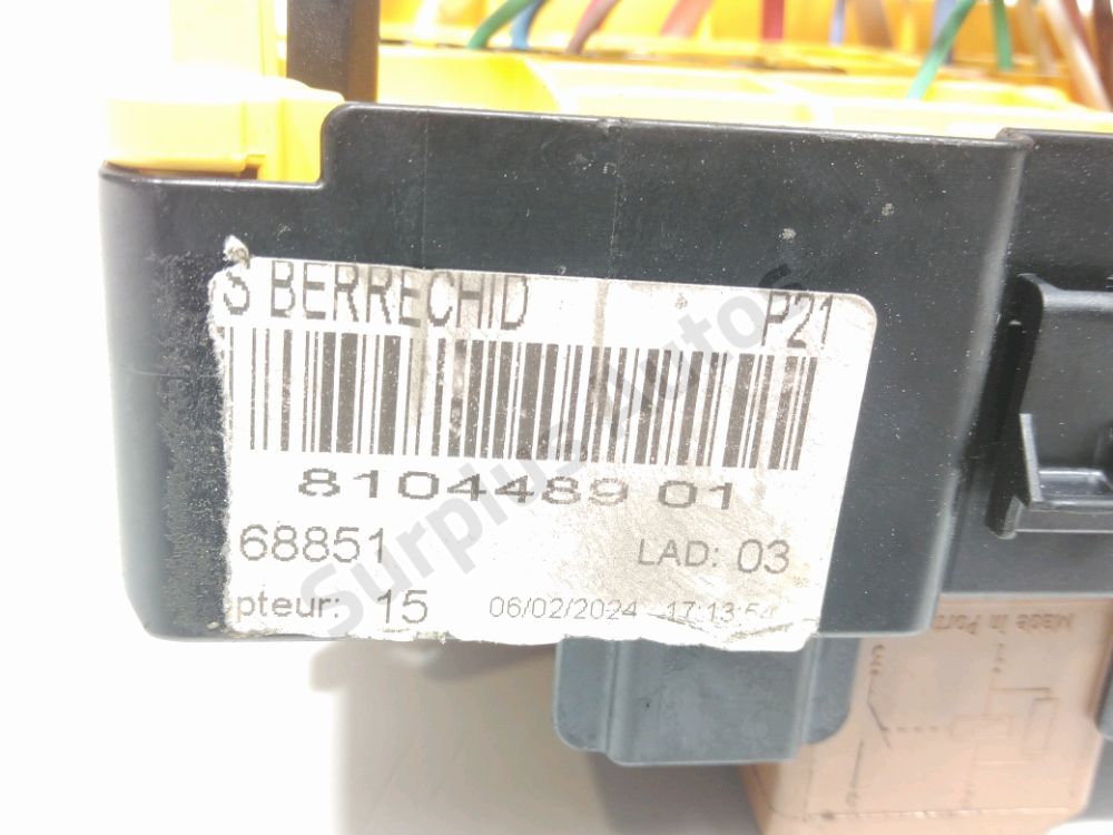 Boite à fusibles moteur