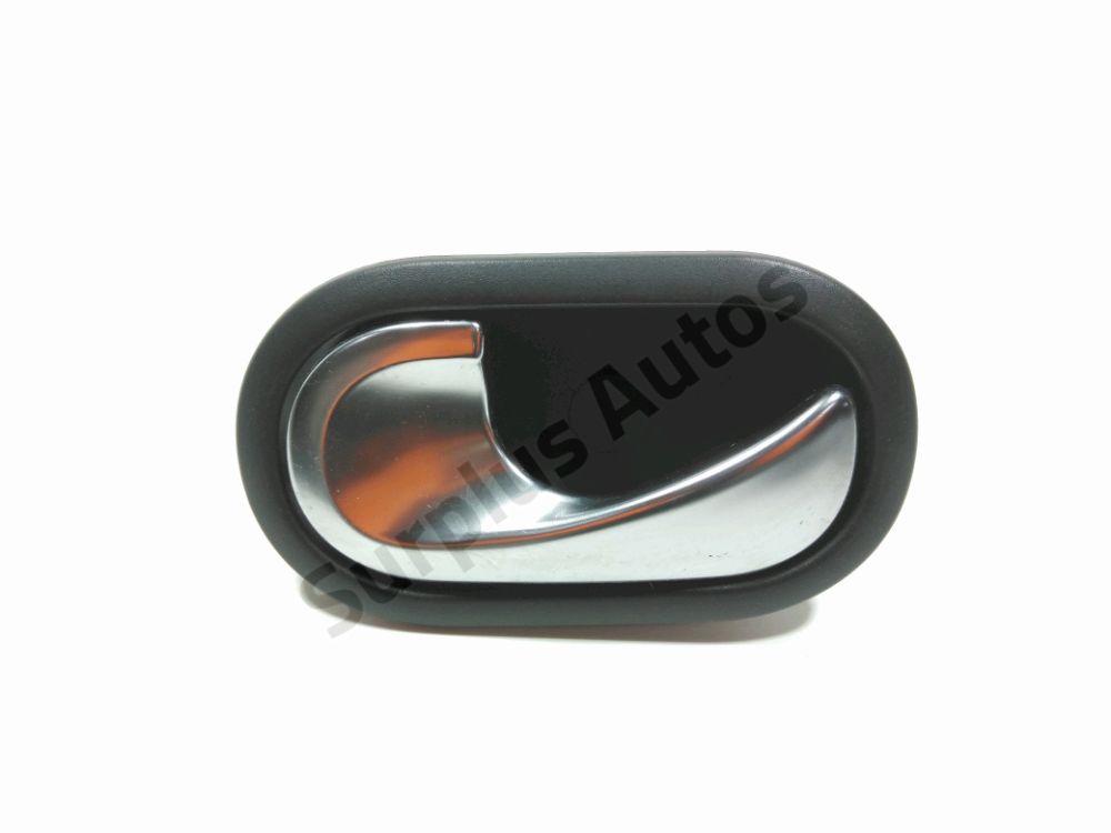 Poignée intérieure porte avant gauche