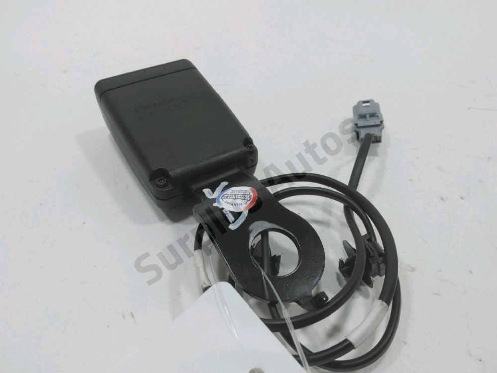 Ancrage ceinture avant droit