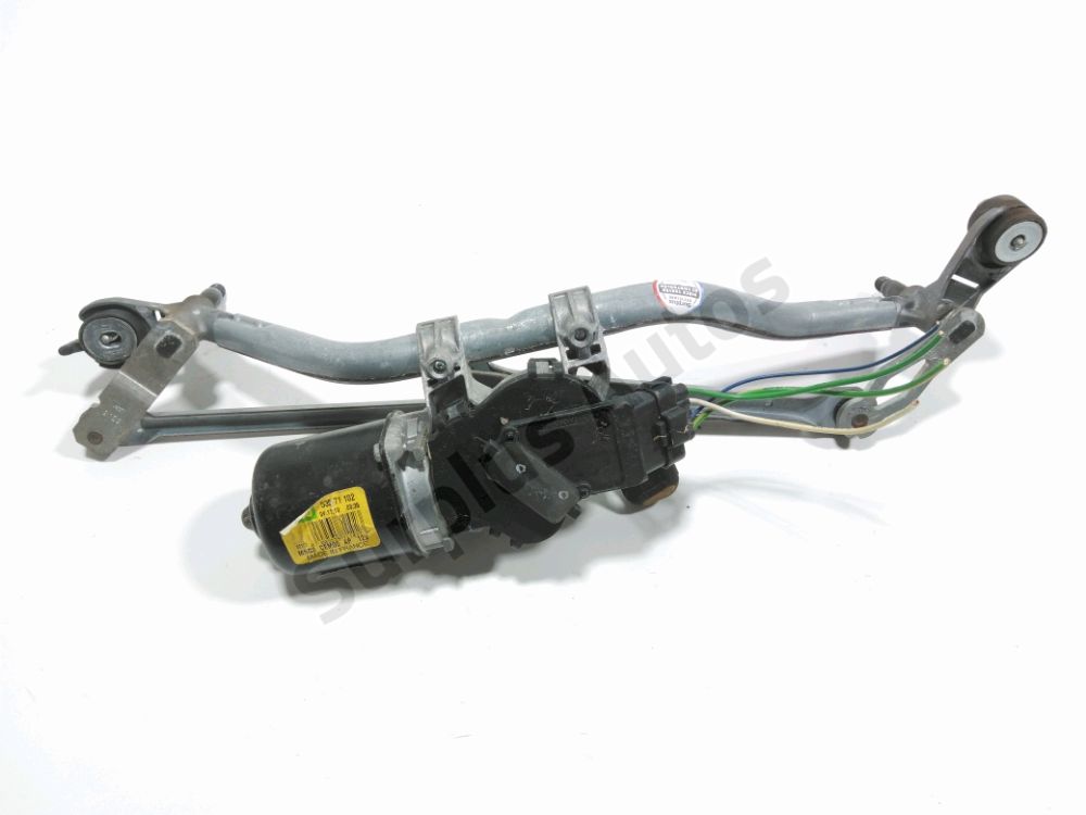 Mecanisme + moteur d'essuie glace avant