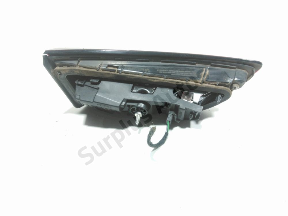 Feu arrière intérieur droit