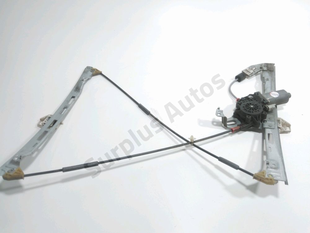 Lève-vitre électrique avant droit