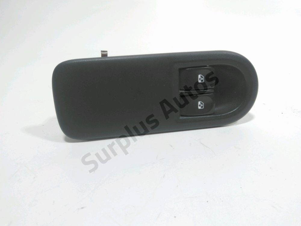 Commande lève-vitre avant gauche