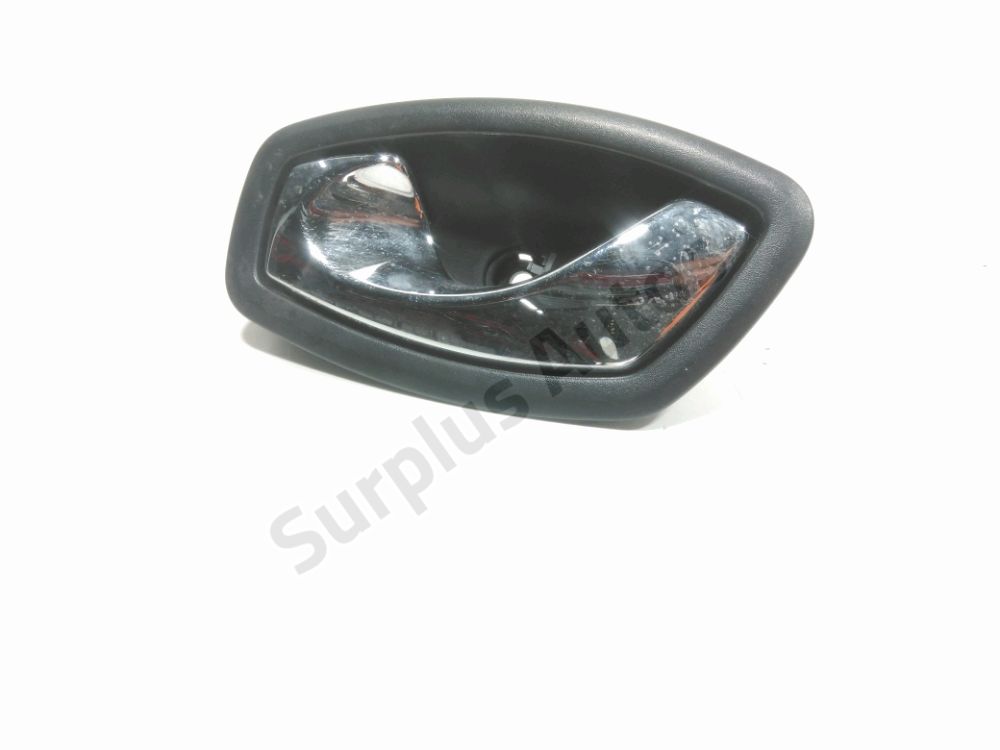 Poignée intérieure porte avant gauche