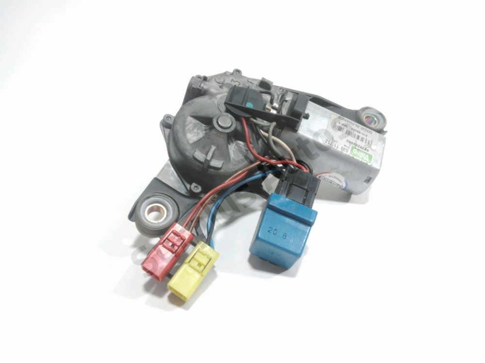 Moteur d'essuie glace arrière