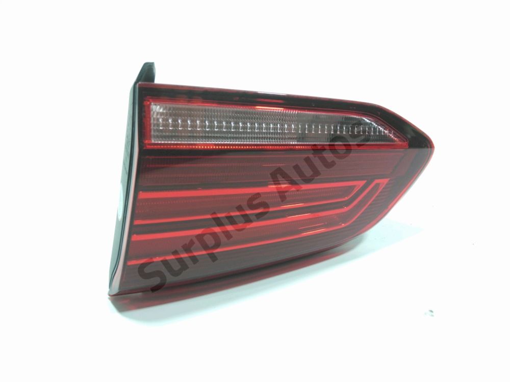 Feu arrière intérieur droit