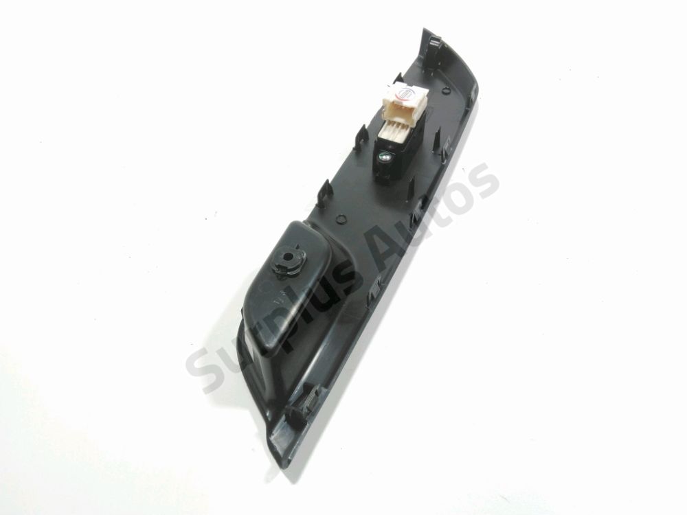 Commande lève-vitre avant droit