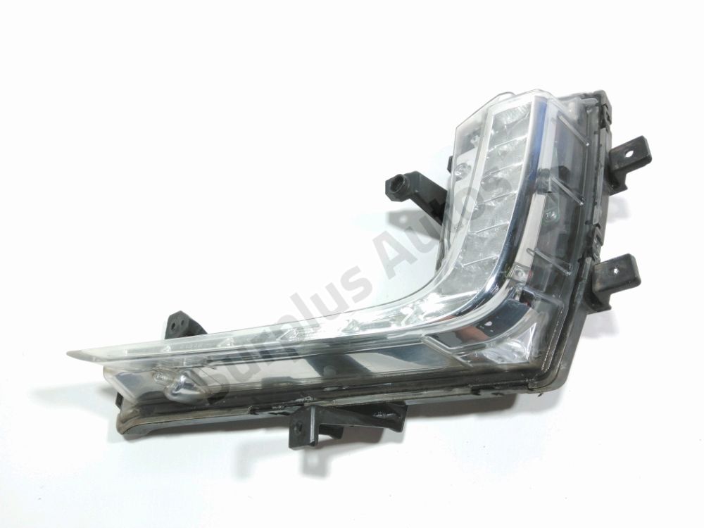 Feu diurne avant gauche