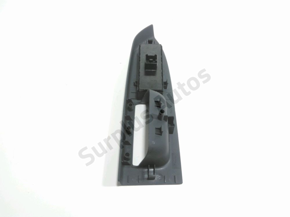 Commande lève-vitre avant gauche