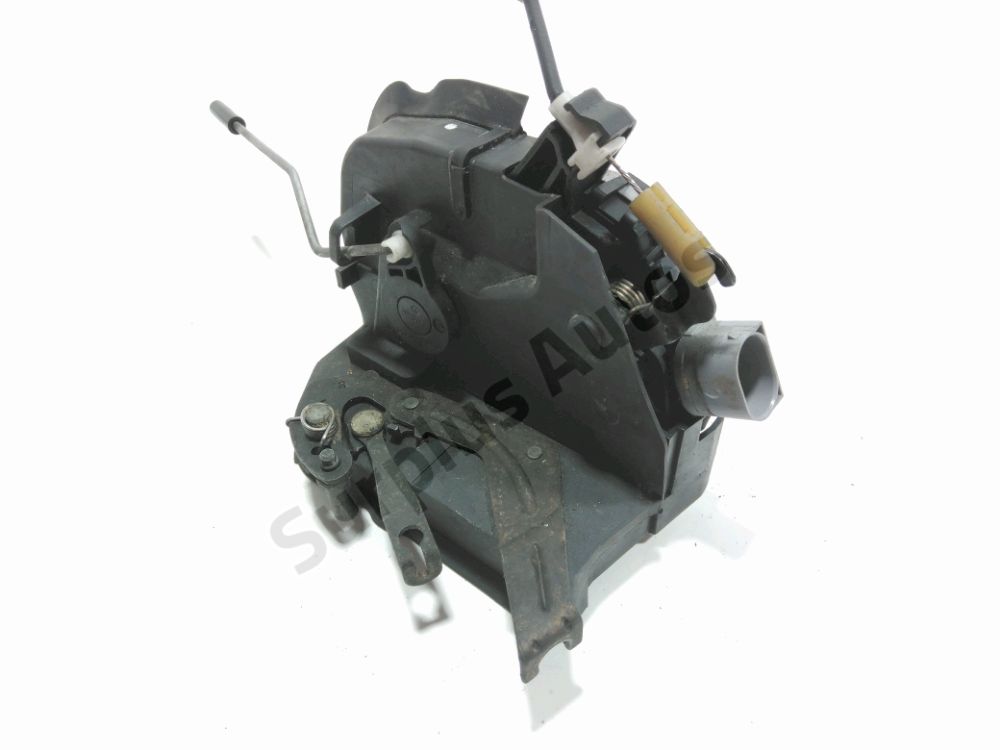 Serrure de porte avant droite