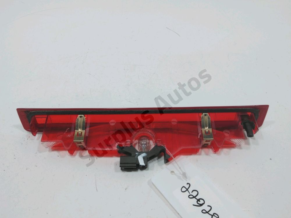 Feu stop supplémentaire