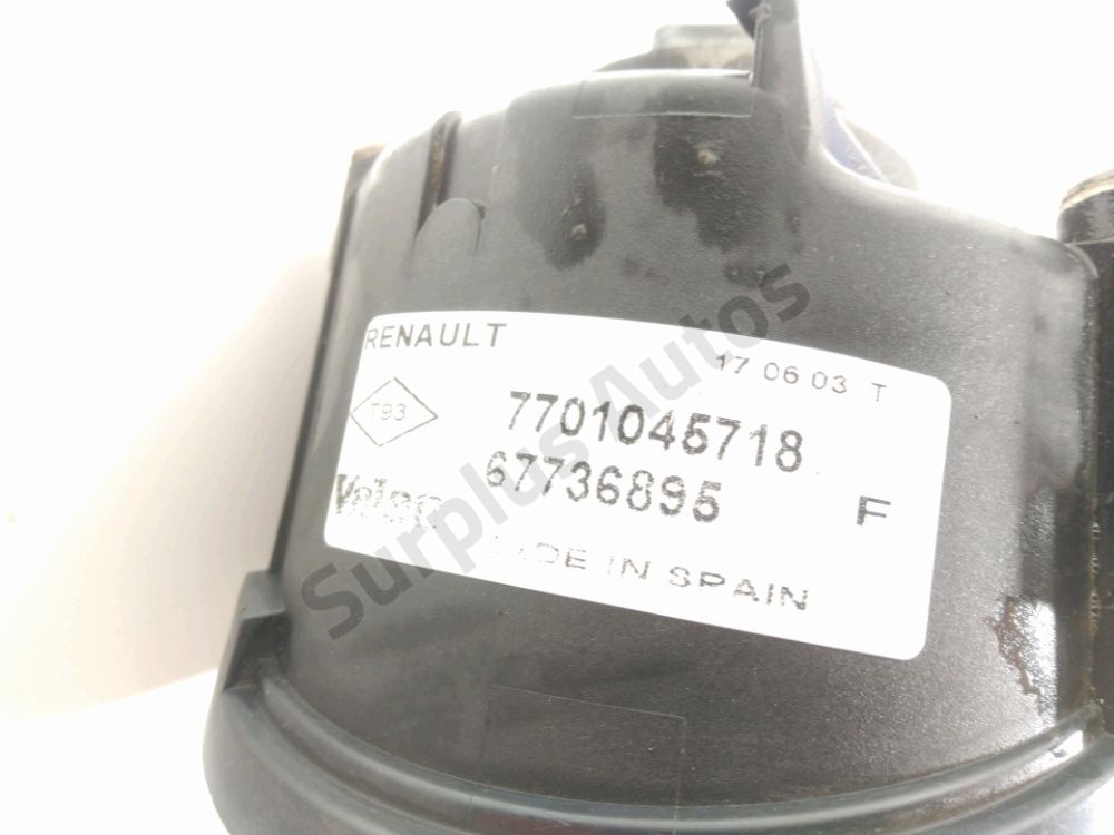 Antibrouillard avant gauche