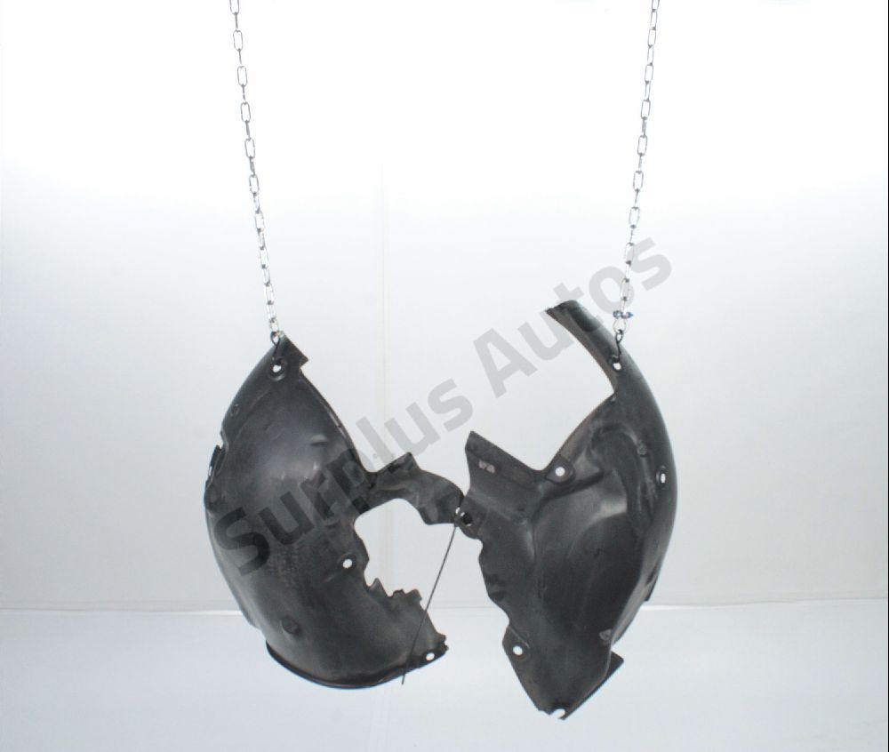 Pare-boue avant droit