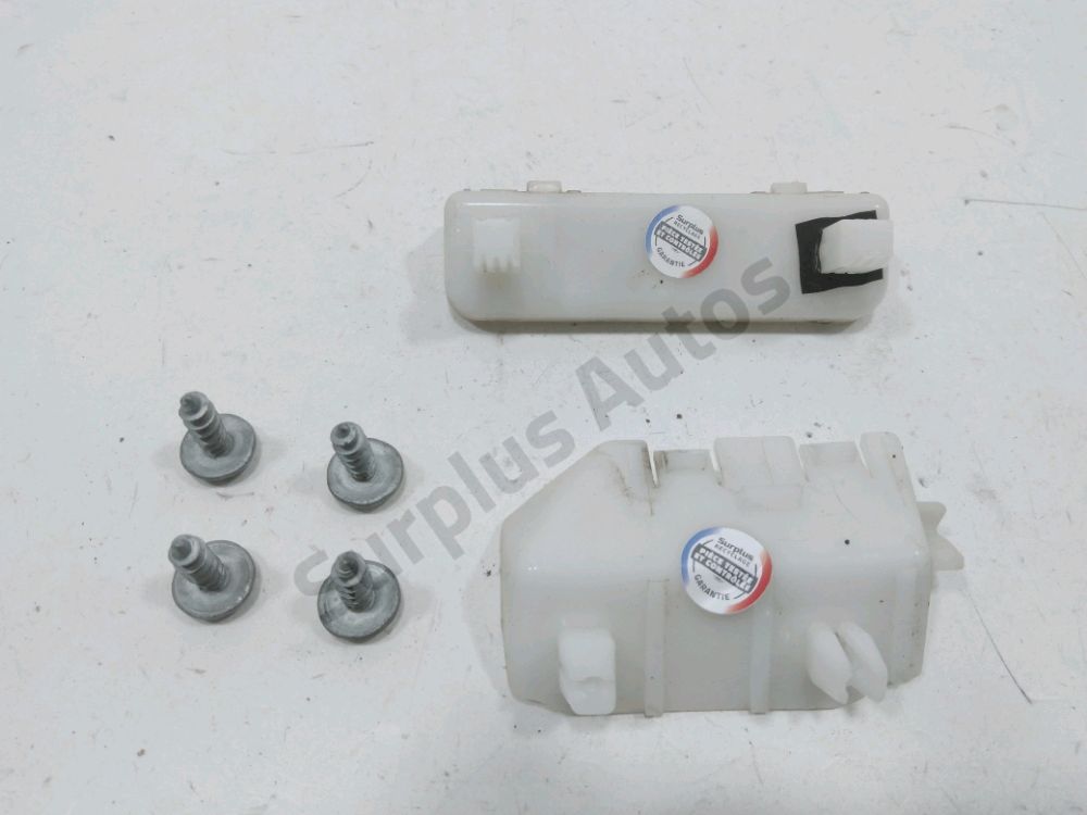 Support droit de pare-choc arriere