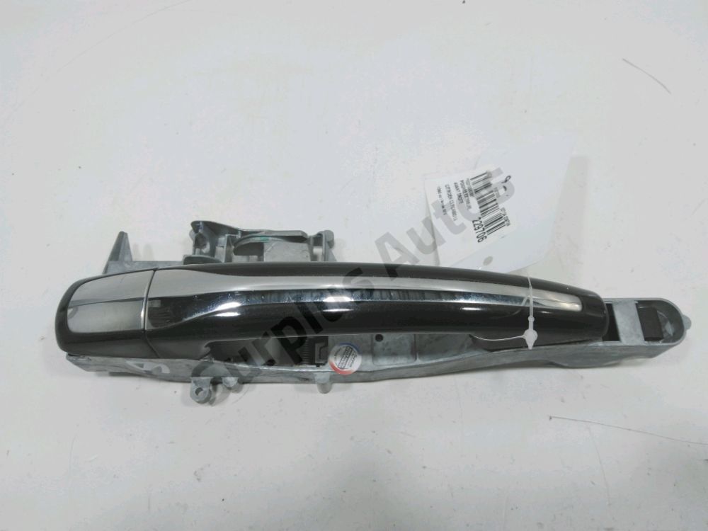 Poignée extérieure avant droite