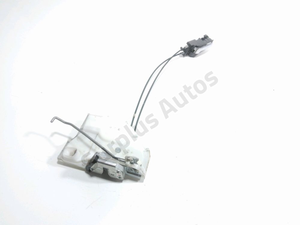 Serrure de porte avant droite