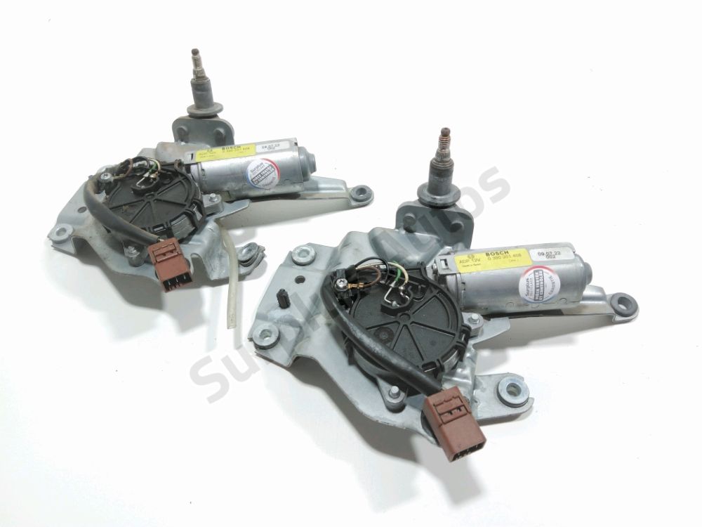 Moteur d'essuie glace arrière