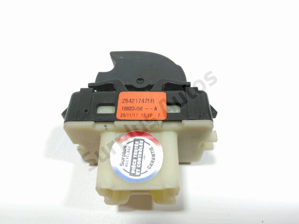 Commande lève-vitre avant droit