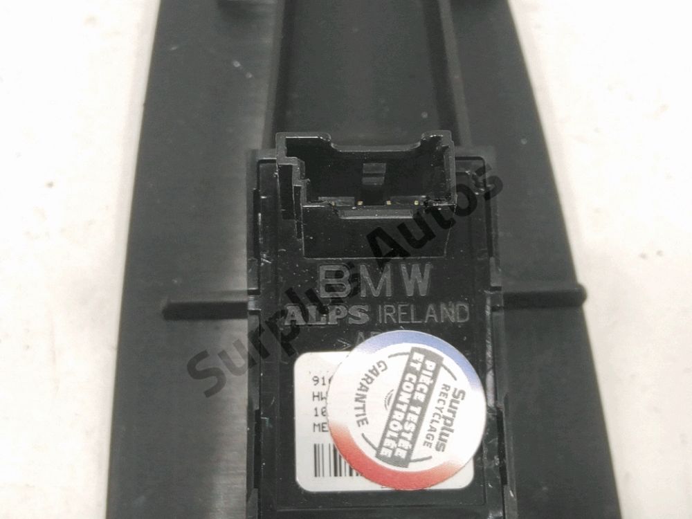 Commande lève-vitre avant droit