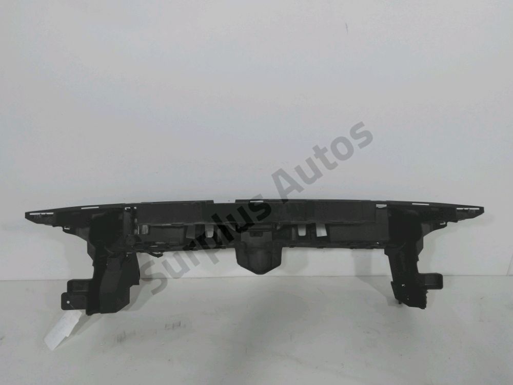 Traverse supérieure armature avant