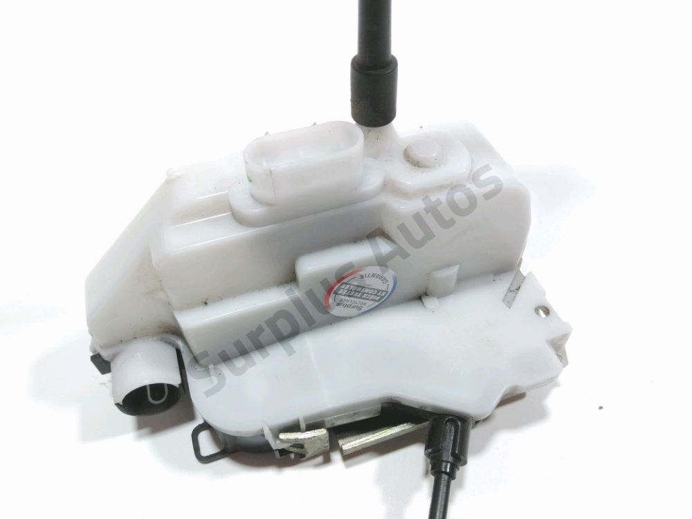 Serrure de porte avant droite