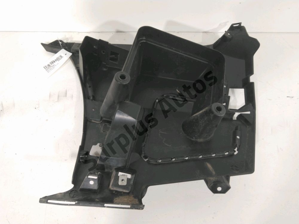 Support droit de pare-choc arrière