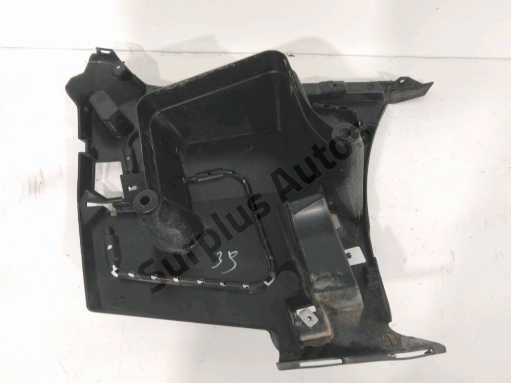 Support gauche de pare-choc arrière