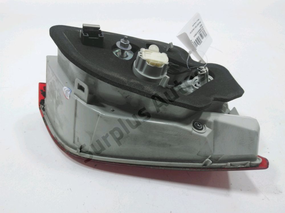 Feu arrière intérieur droit