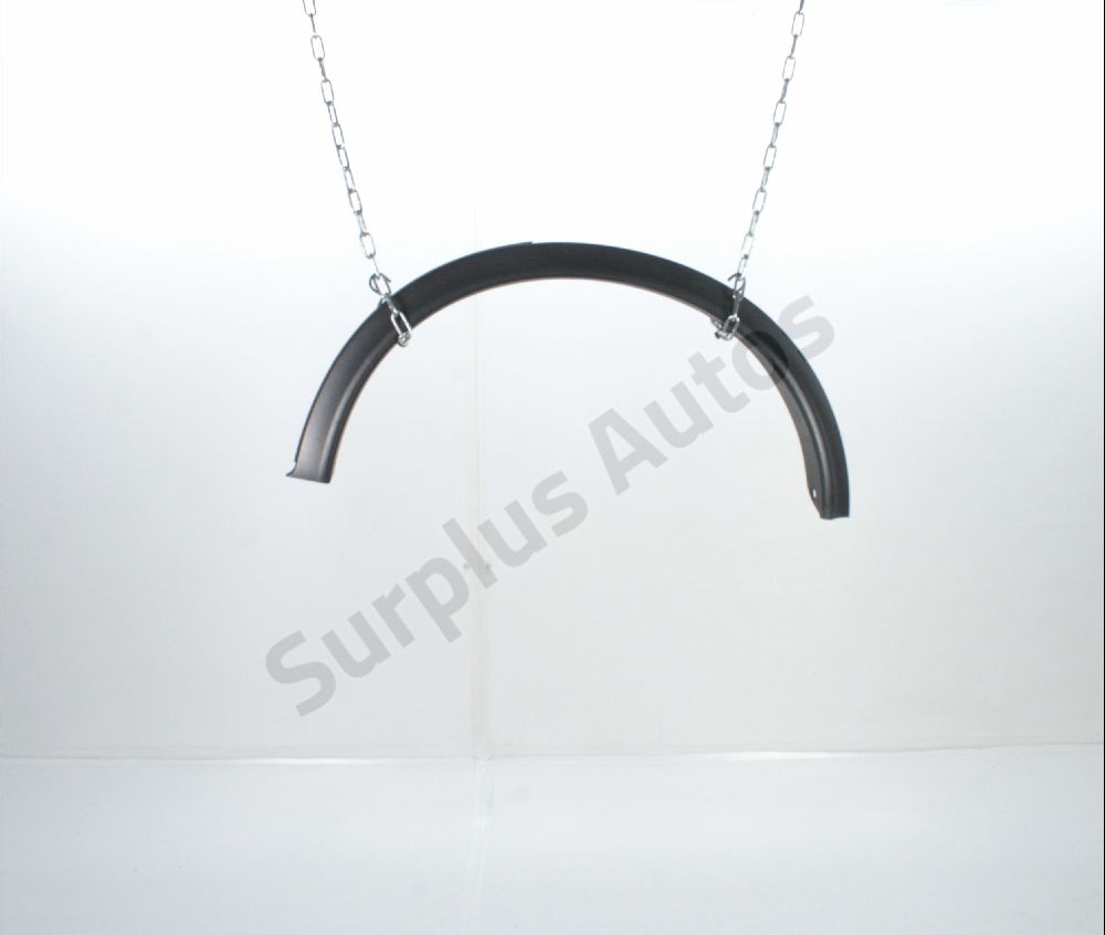 Elargisseur d'aile arrière gauche