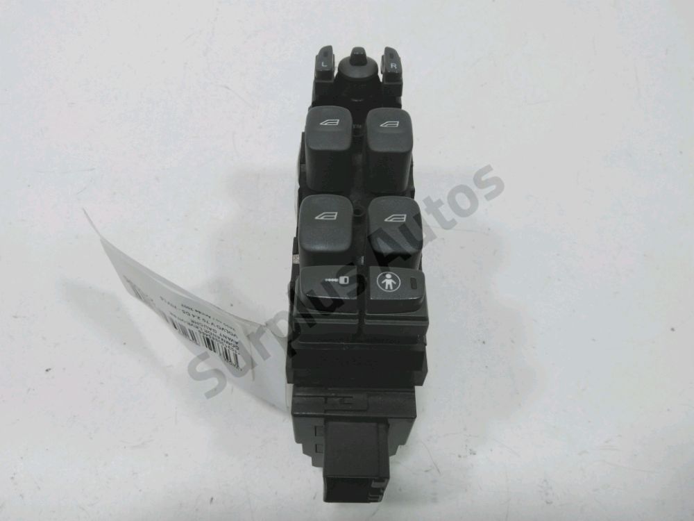 Commande lève-vitre avant gauche