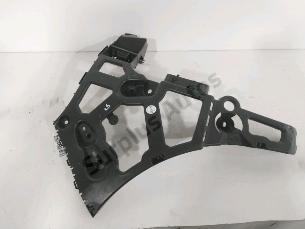 Support gauche de pare-choc arrière