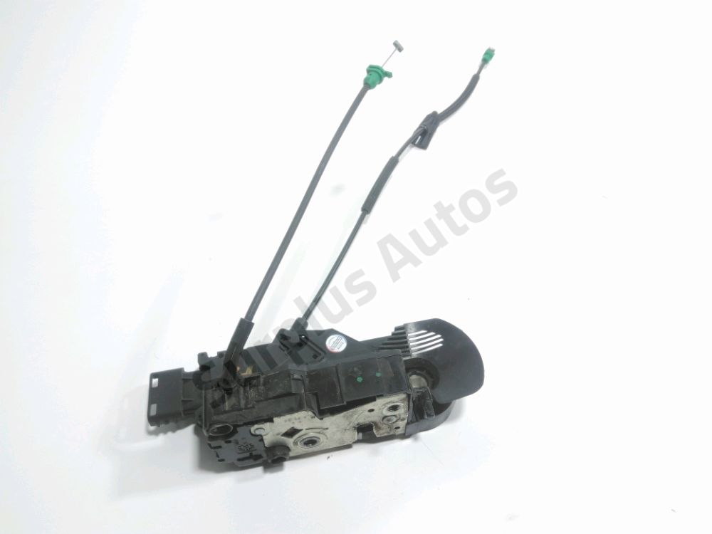 Serrure de porte avant gauche