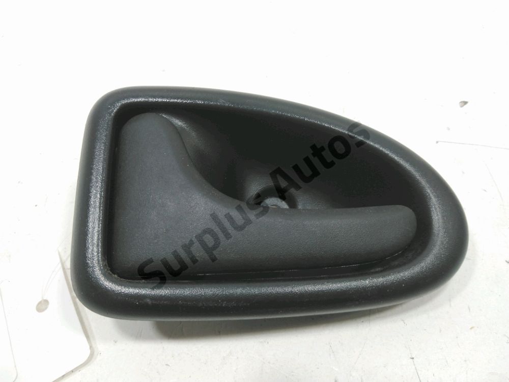 Poignée intérieure porte avant gauche