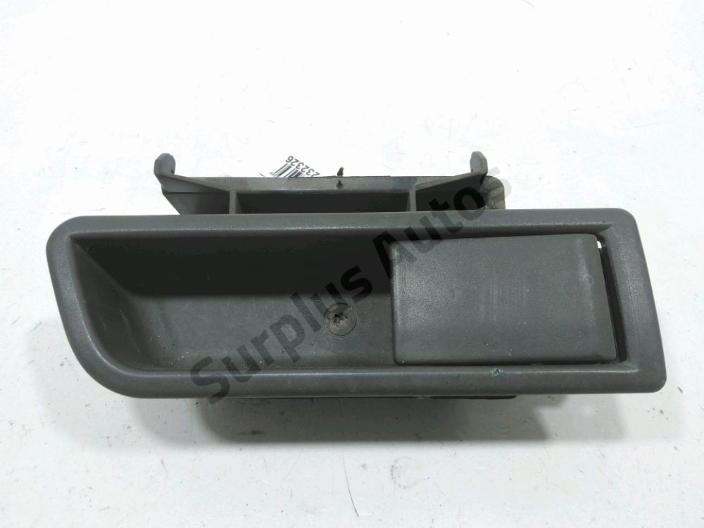 Poignee interieure porte avant droite